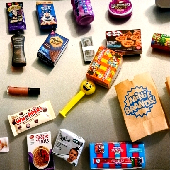 HANDMADE, MINI BRANDS, REFRIGERATOR MAGNETS - Picture 3 of 4